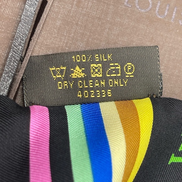 Louis Vuitton x Takashi Murakami Multicolor Noir Bandeau Neckerchief Scarf Wrap - Picture 7 of 14